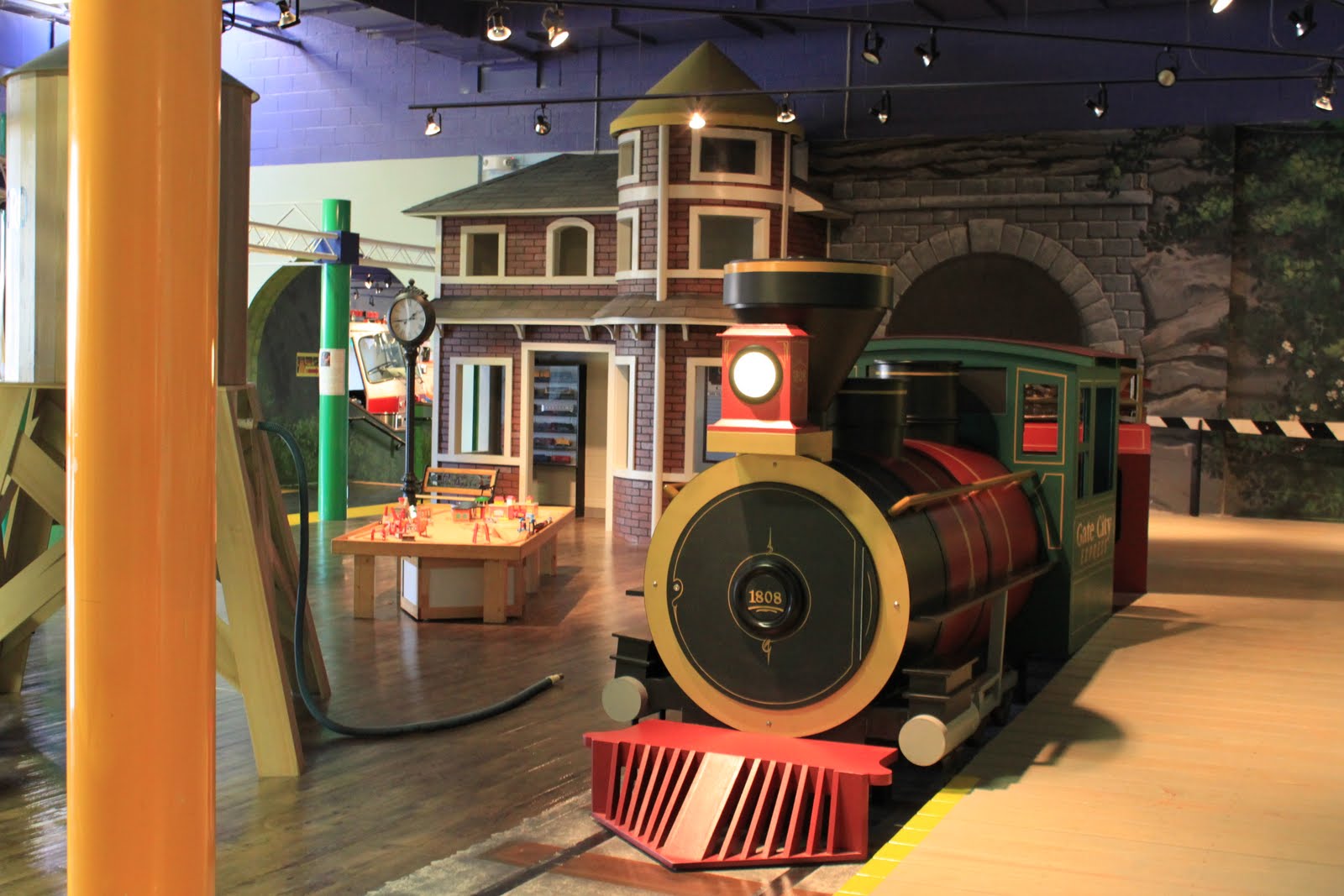 Greensboro Children's Museum - A Guide for Parents in the Triangle Region of NC | Mom ...1600 x 1067