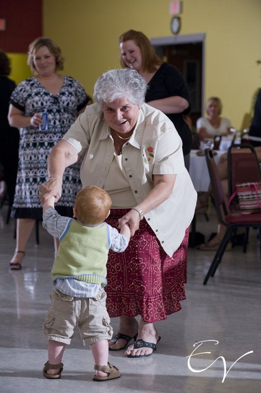 [ShouldersReception165.jpg]