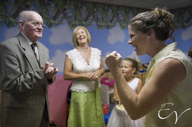 [ShouldersPreceremony104.jpg]