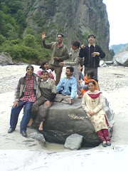 Students of Acharya Girish Jha
