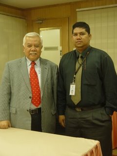 [aku+dan+tan+sri.JPG]