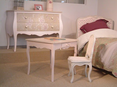 Muebles y Decoración de Interiores: junio 2010