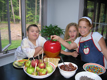 Making candy apples