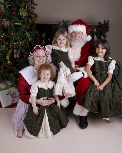 [Santa.jpg]