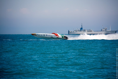 Гонки моторных лодок в Ялте (Powerboat P1)