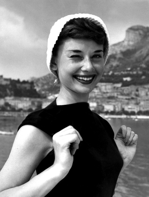 [audrey+winks.jpg]