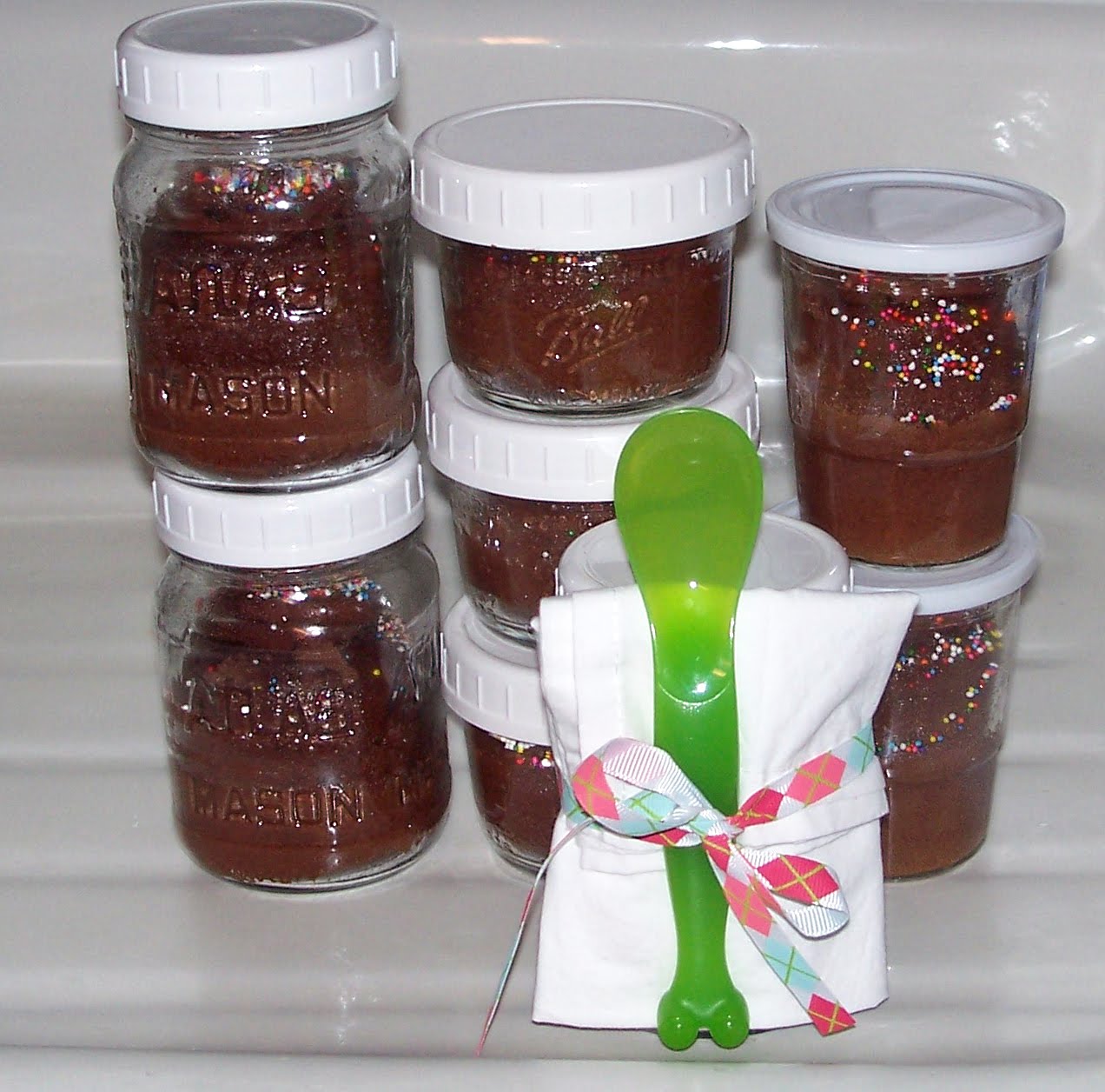 Mainely Home Guest Blog Cupcakes in a Mason Jar