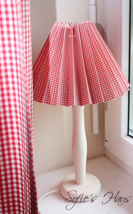 [lämpchen4+Kopie.jpg]