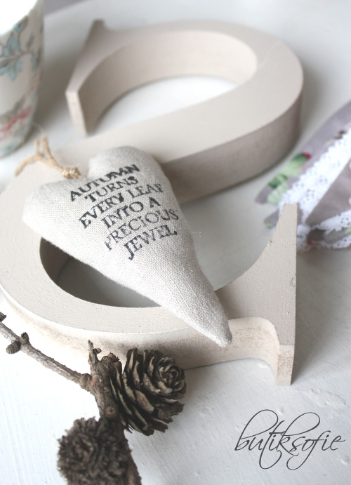 [buchstabeleinen+Kopie.jpg]