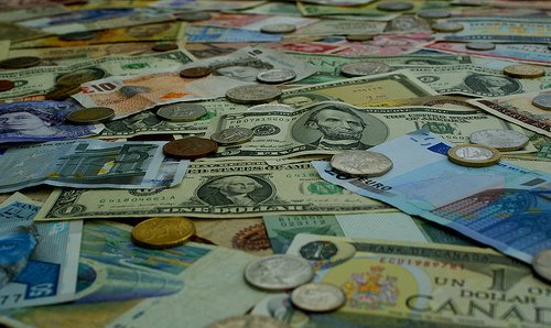 [Euro-dollar+photo.jpg]