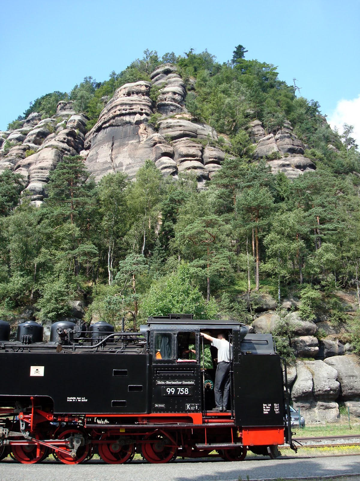 Traces Of Evil Site Of Hitler S Bunker And New Reich Chancellery