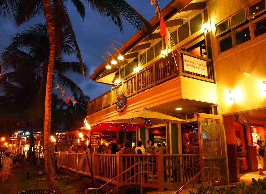 A Kona Hawaii Scuba Diver blabbers on Yay! Humpy's Alehouse restaurant