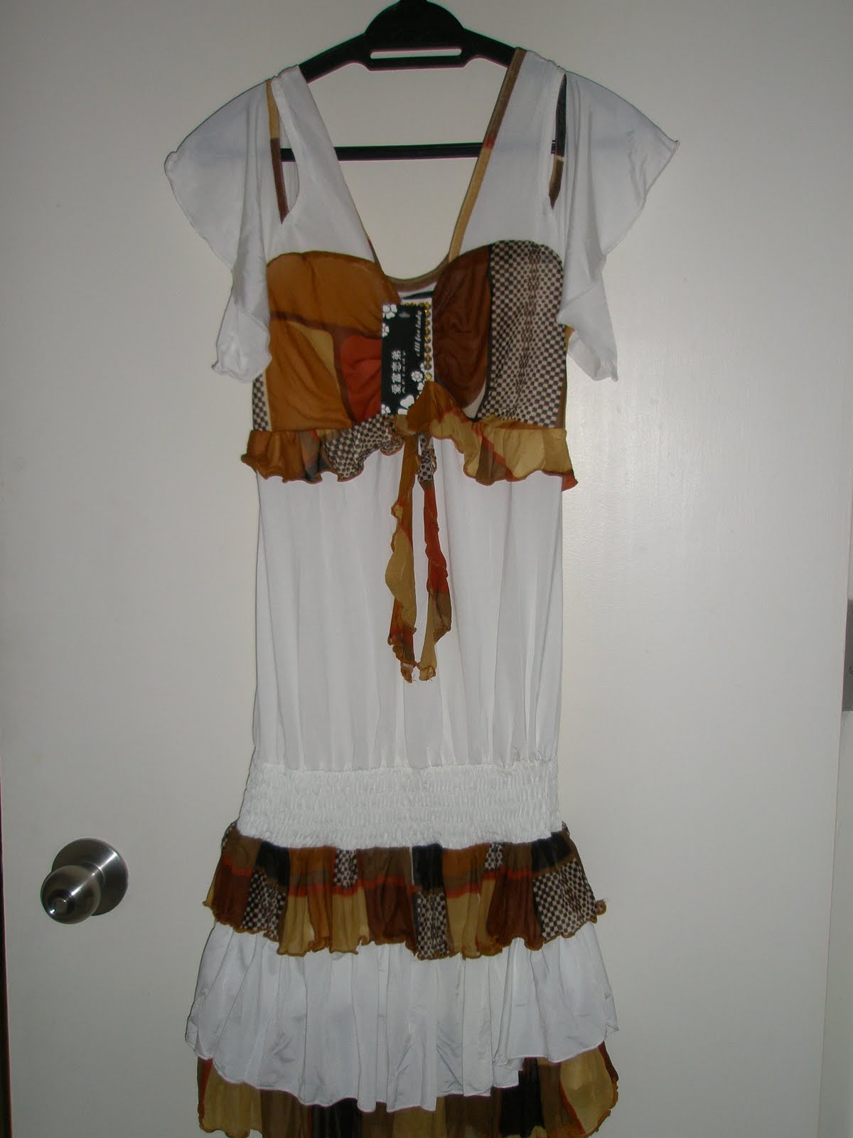 [new+clothes,+bbc+in+PMC+013.jpg]