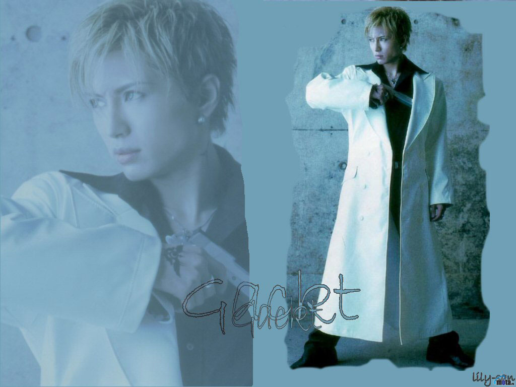 [gackt_009.jpg]