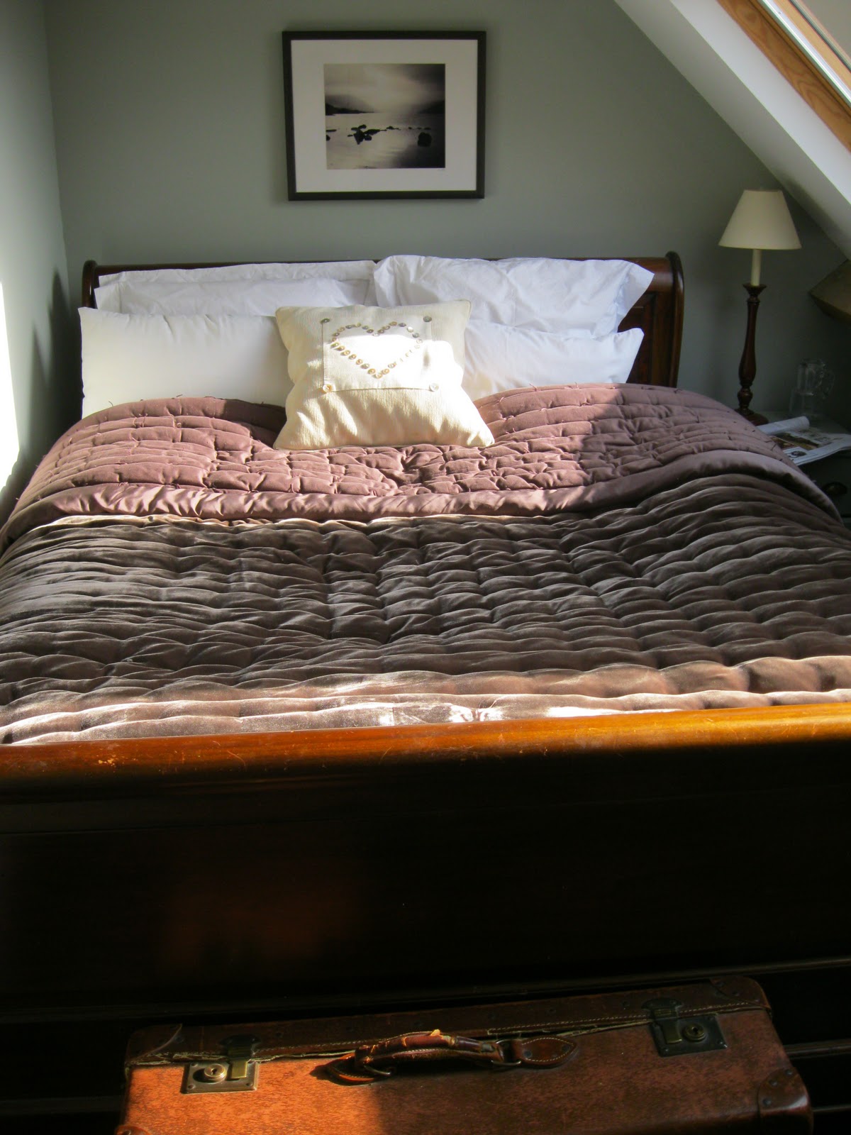 Modern Country Style New home for a cushion in the Master Bedroom