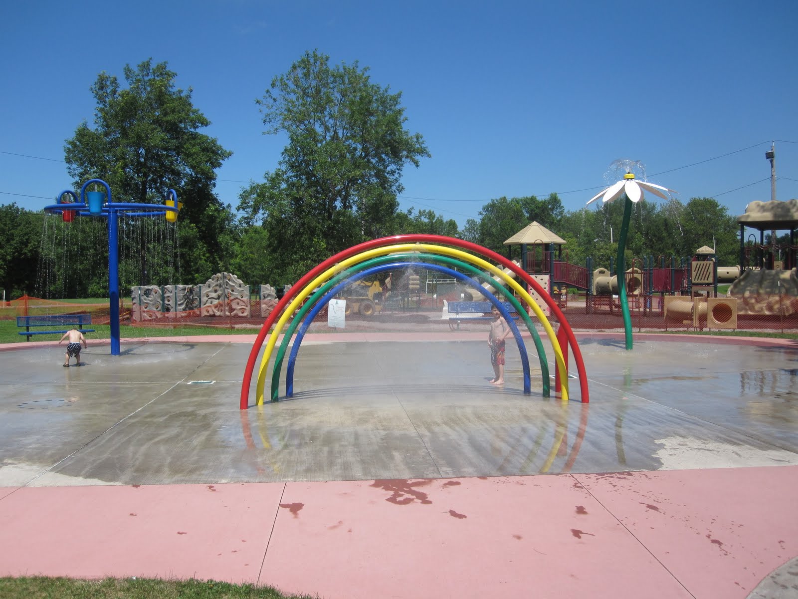 Things I Like... Pineway Ponds Spray Park...AWESOME!