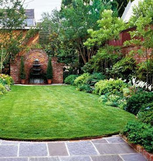 LIfe and Style: A to Z...: B is for Backyard.... still dreaming!