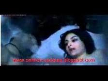 enjoysansar.com: Soha Ali Khan Waxing MMS Scandal