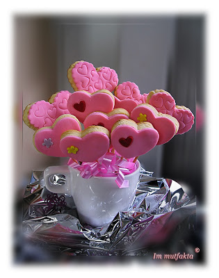 Hanimis Kalpli Portakalli Kurabiye Buketi