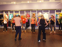 Lululemon Shoppers Dance their way to great health!