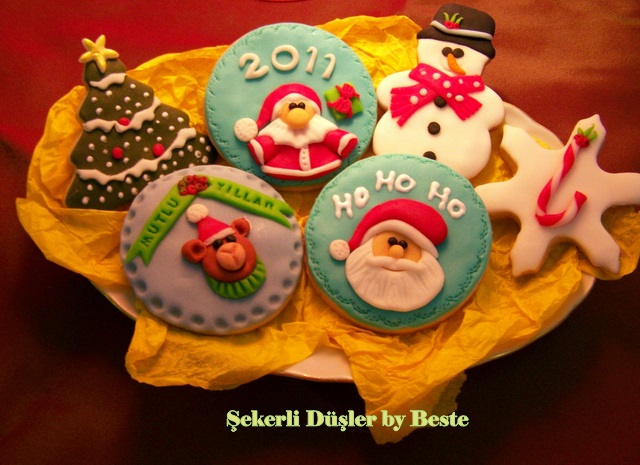 .: 2011 yılbaşı/yeni yıl kurabiyeleri ( christmas cookies) Yılbaşı Kurabiyeleri…