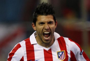 Kun_Aguero-2010.jpg