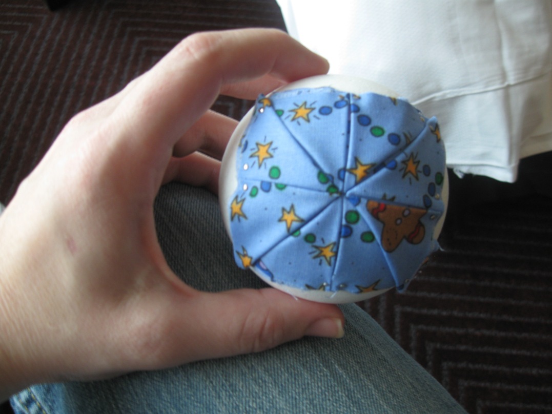 Happy Quilting Quilted Christmas Ball Ornament Tutorial