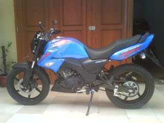 SPESIFIKASI MOTOR SUZUKI THUNDER 250CC