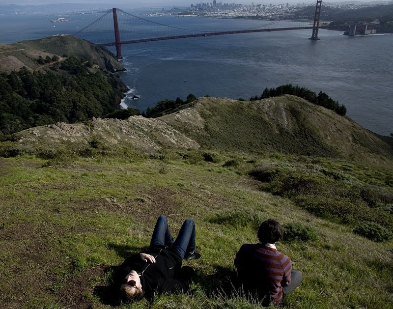 [noah_kalina.image432.w800.jpg]