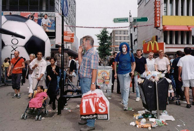 [Rotterdam_-shopping-on-Sund.jpg]