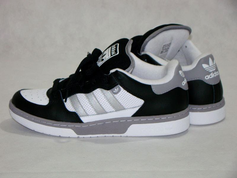 Deck Novidade ADIDAS, na DECK.