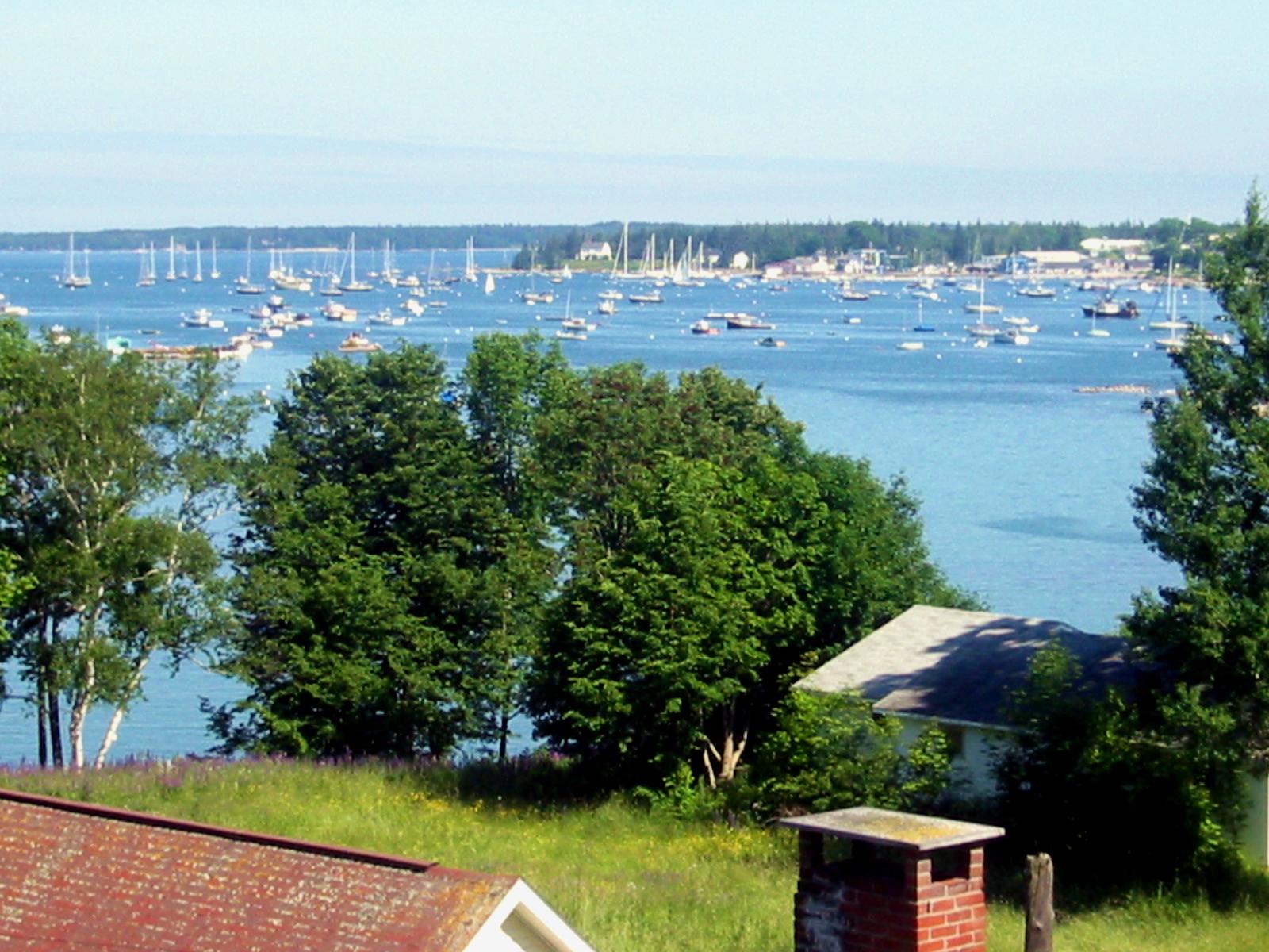 [Kingsleigh+Inn+View.JPG]