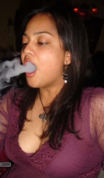 [52+hot+sexy+mallu+auntiy.jpg]