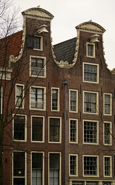 [AmsterdamArchitecture001.jpg]