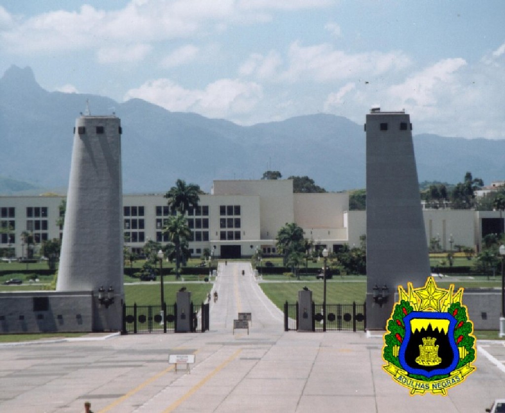 [EB_AMAN_Portao_Monumental.jpg]