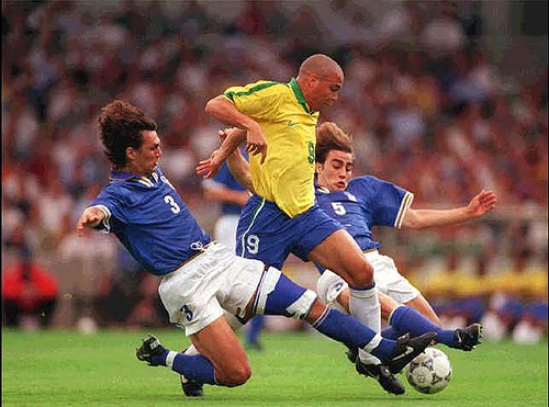 [2389775860_f564e7e835.jpg]