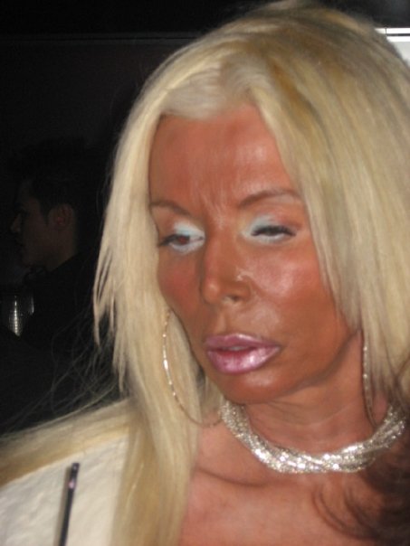 [img width=453 height=604]http://1.bp.blogspot.com/_9xsnZ-wNWqY/Sw4GUYFTZCI/AAAAAAAAAQg/CHV6cuXjsp0/s640/n1946013_41362376_5026.jpg[/img]