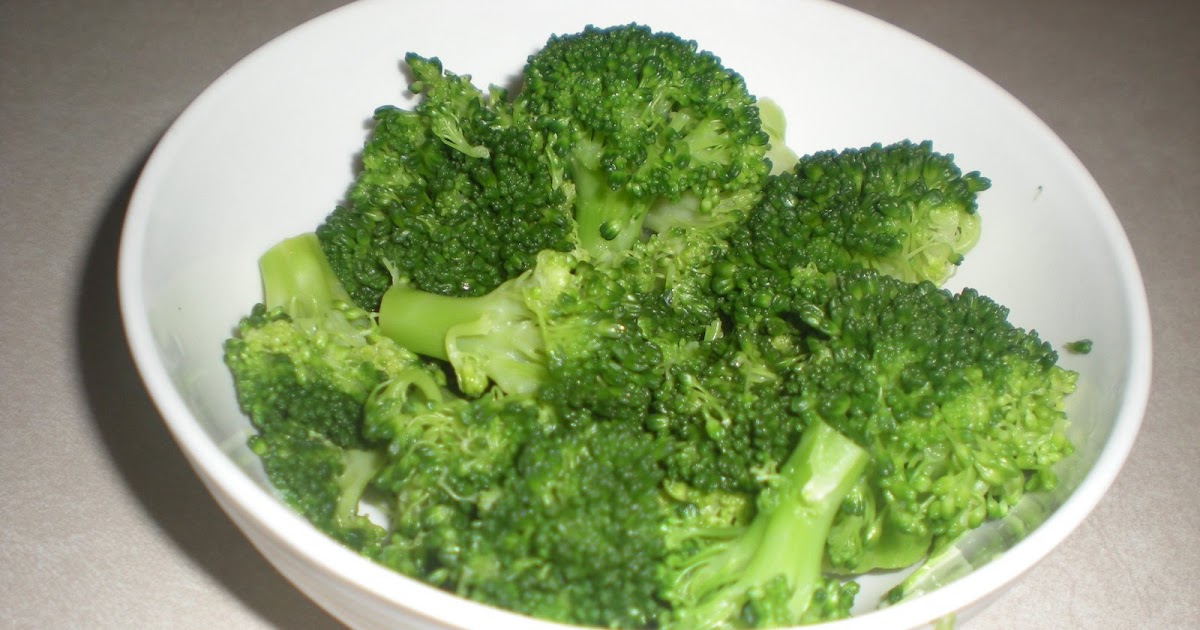 Steamed Broccoli with Lime Dressing