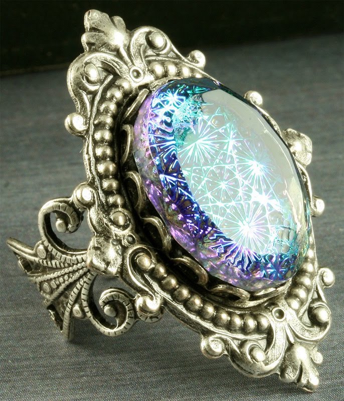 Snowflake Glass Filigree Ring 