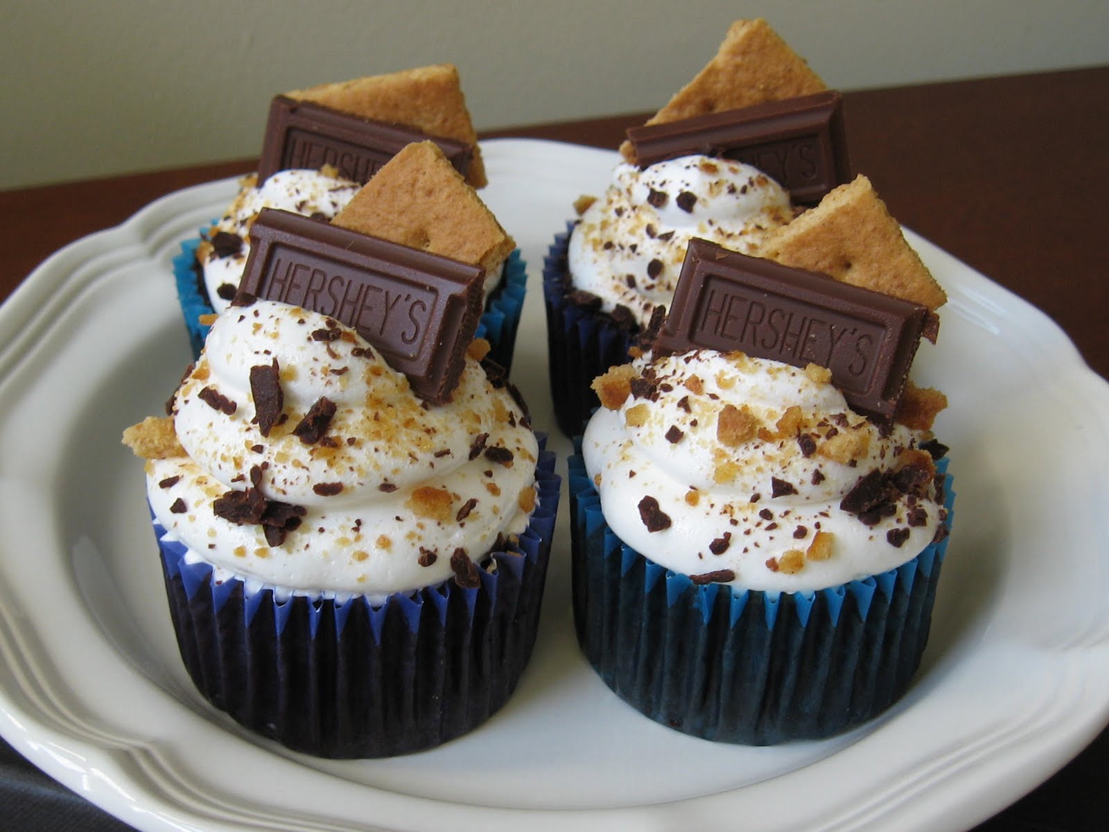 Burn Me Not: S mores Cupcakes