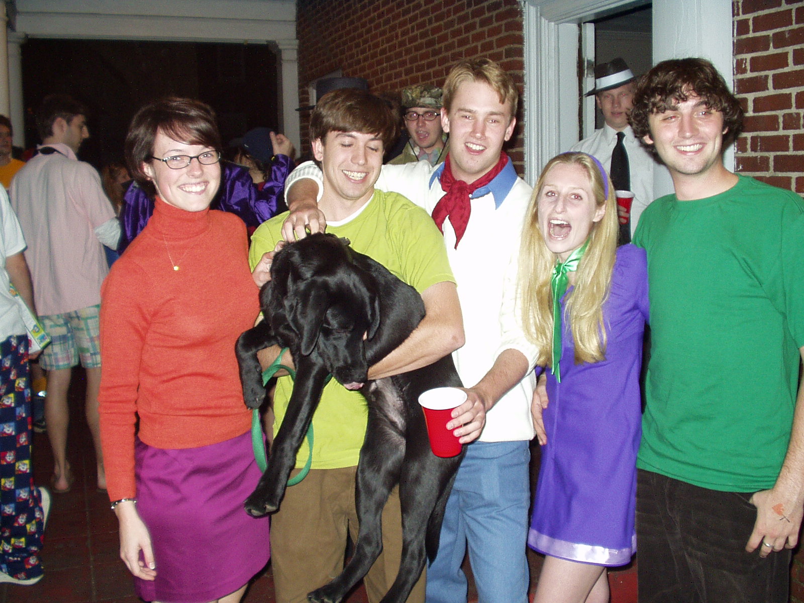 Scooby Doo Daphne And Velma Dress Up Games