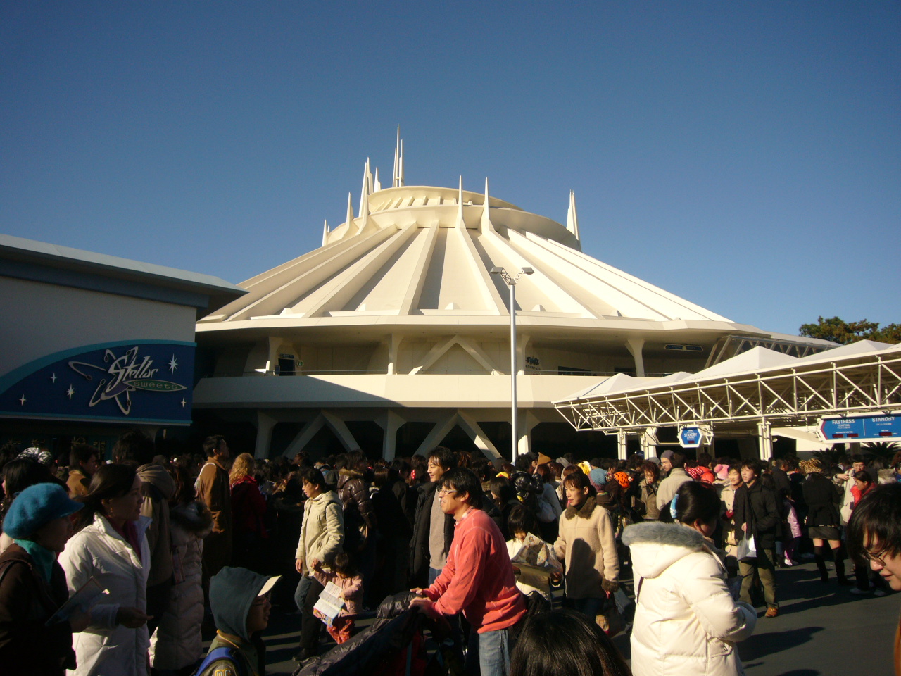 [P1060043.JPG]