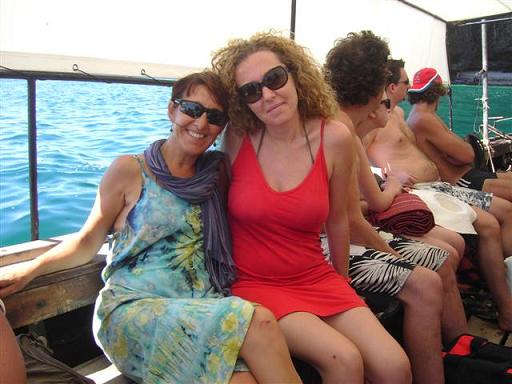 [PICT3402+(Small).JPG]