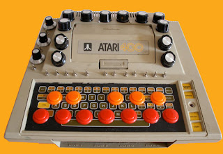 Image of a highly adapted Atari 400 by Fridgebuzzz.com.