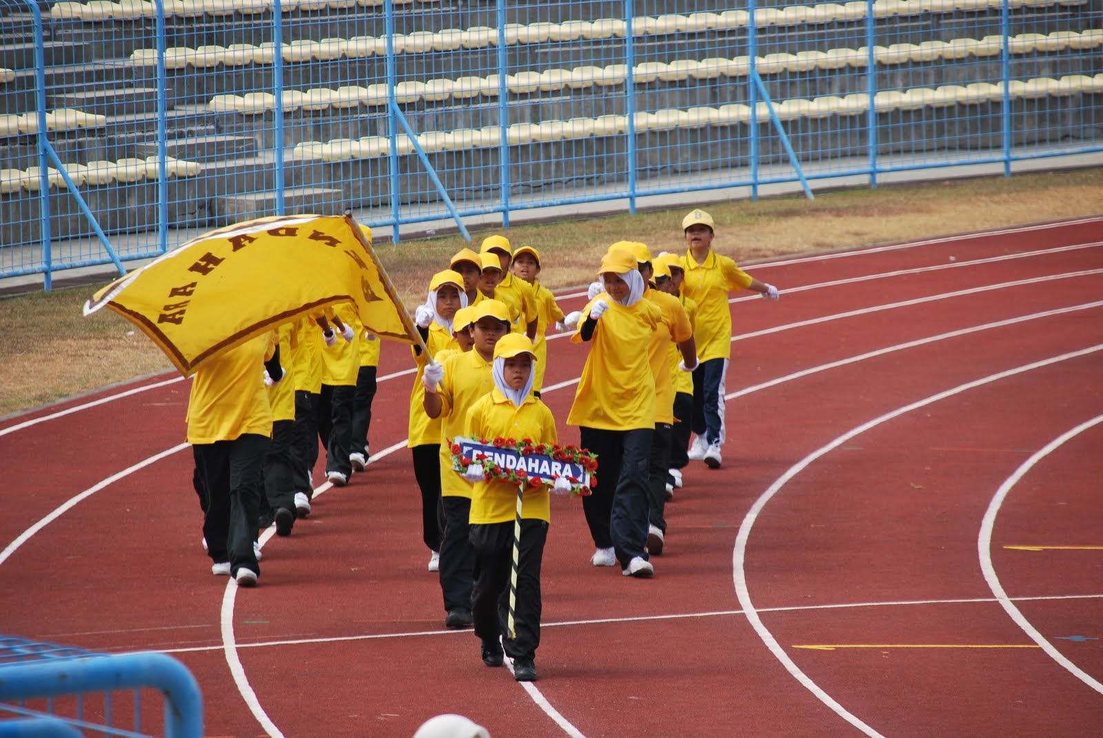 [DSC_2378.JPG]
