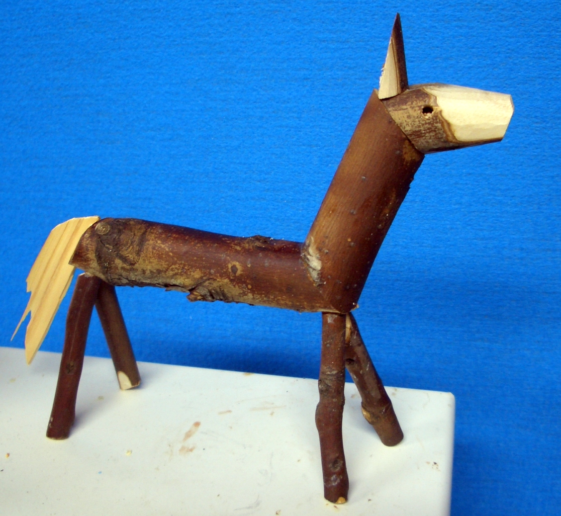 クスメ アキラの木工模型教室 木の棒で馬を作ってみよう