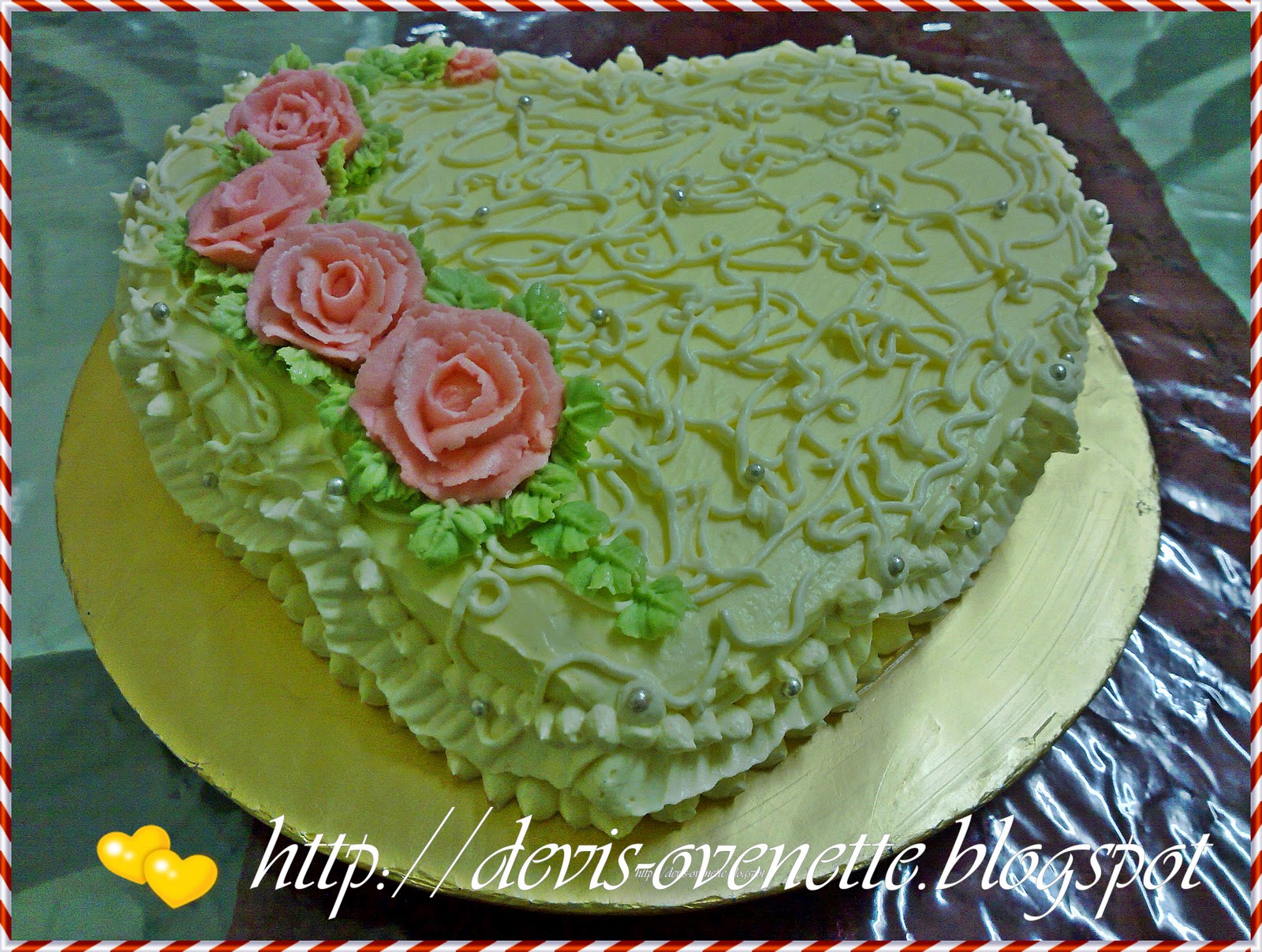 FRESH AND YUMMY HOMEMADE CAKES: VEGETARIAN SUGEE CAKE
