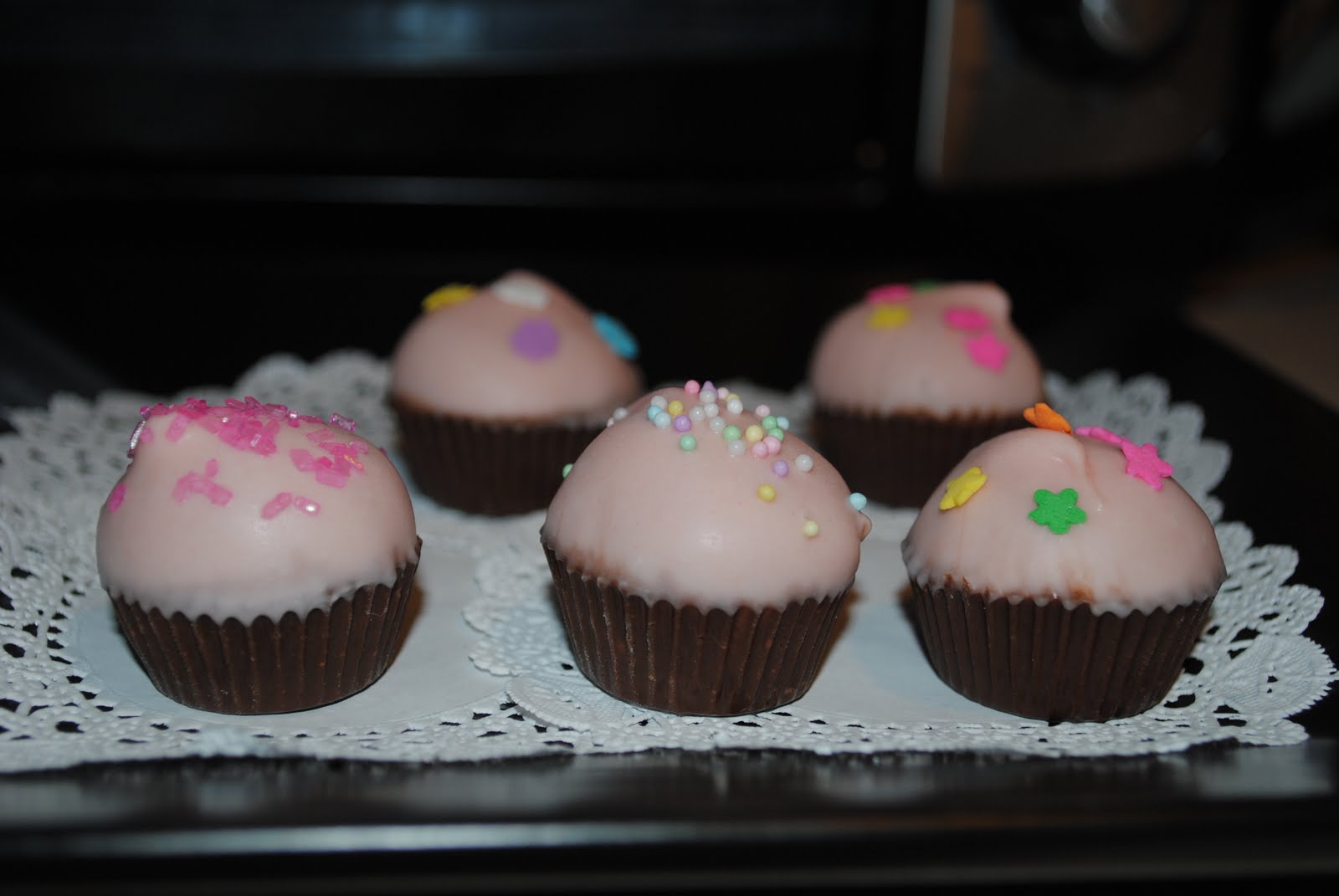 What To Make With Leftover Cake Pieces at Leticia Sampson blog