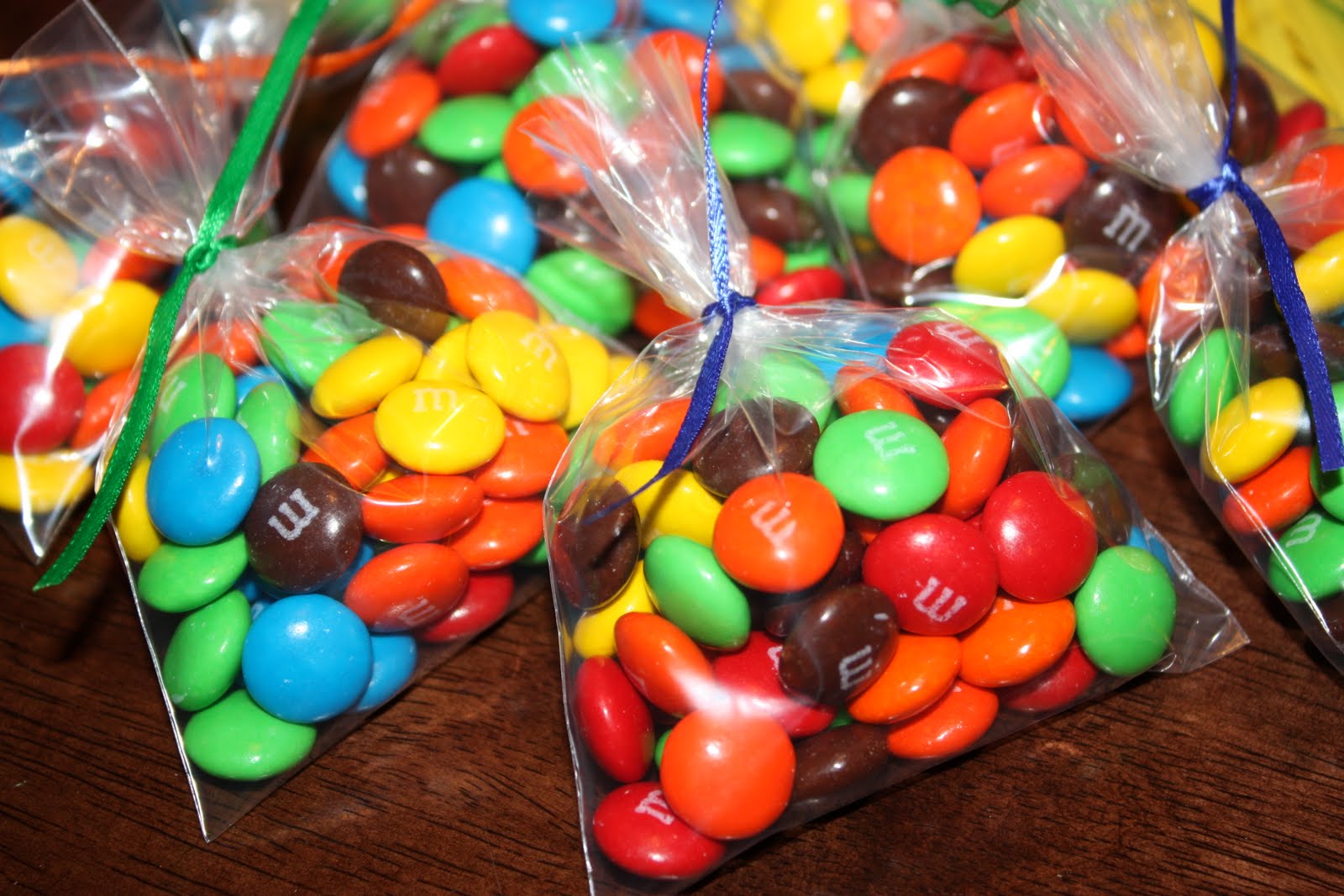 5M Creations m&m Favors