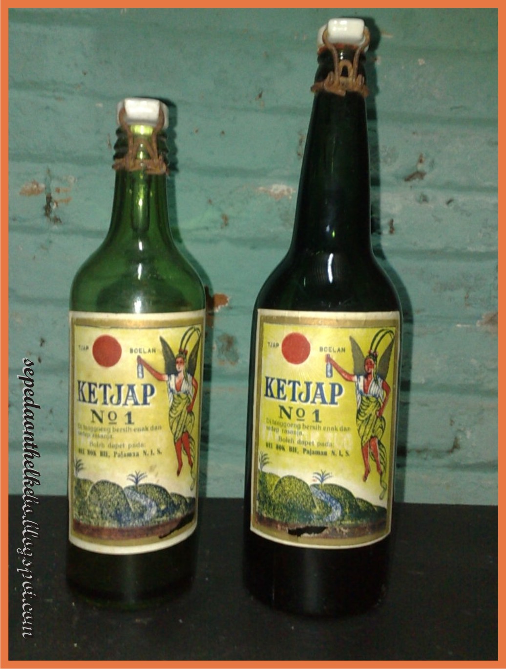 botol kecap jadoel terjual botol kecap jadoel terjual